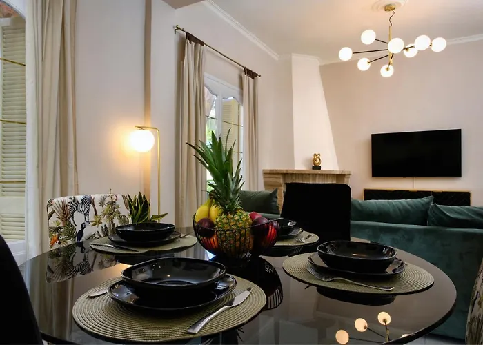 Regina's Downtown By Corfuescapes * Corfu (city)