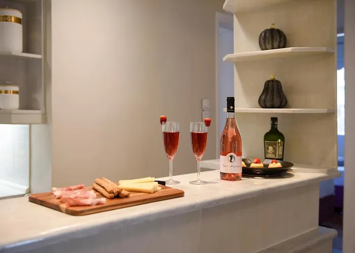 Regina's Downtown By Corfuescapes Διαμέρισμα *