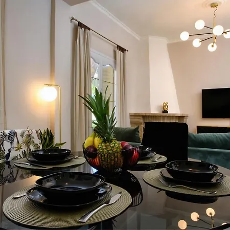 Regina's Downtown By Corfuescapes * Corfu (city)